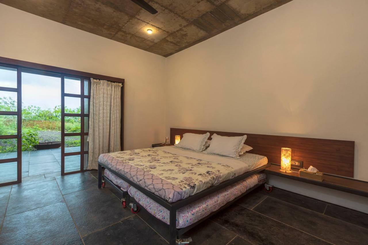 Saffronstays Zen, Igatpuri - Lake-View Villa With Indoor And Outdoor Games Εξωτερικό φωτογραφία